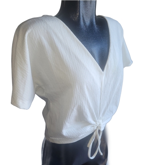 Zara White Textured Short Sleeve V-Neck Top S - Picture 2 of 6